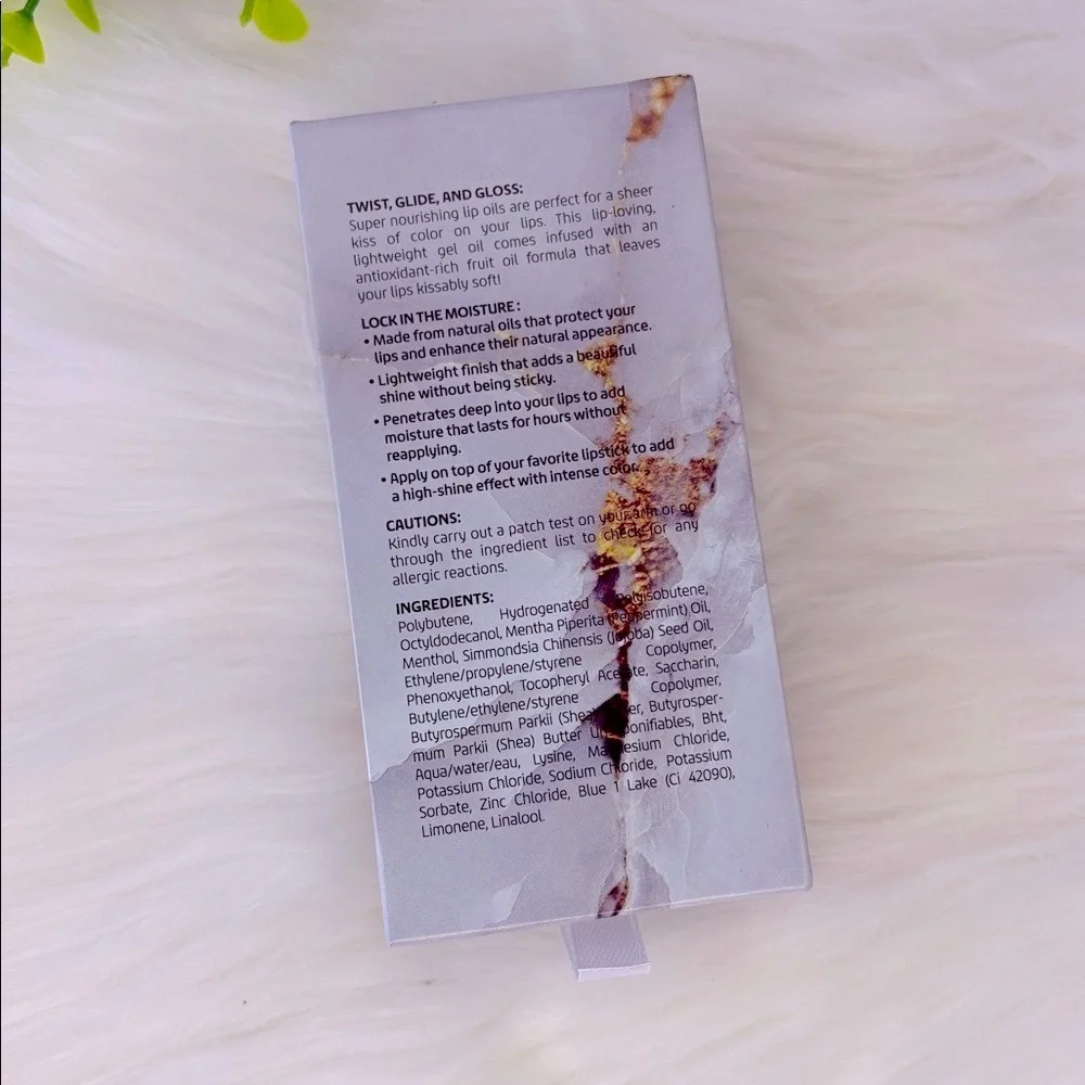 Awakening Glow Prestige Nourishing Frosty Clear Shiny Lip Oil